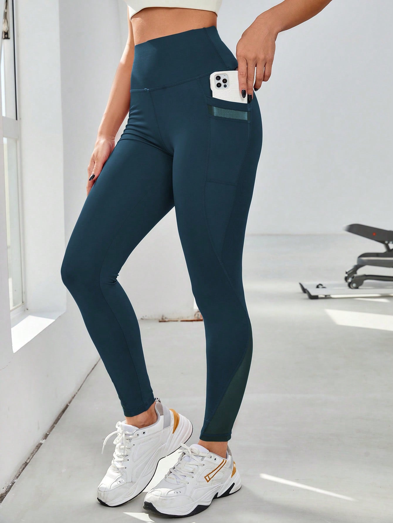 FLOW HIGH WAIST LEGGING